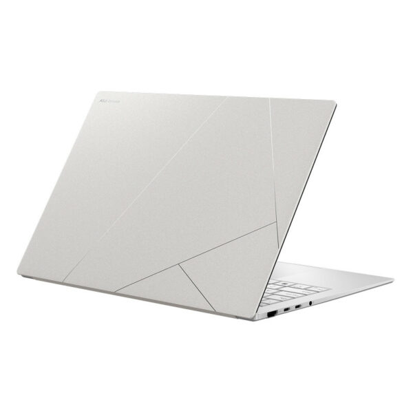 ASUS ZenBook Pro – Image 3