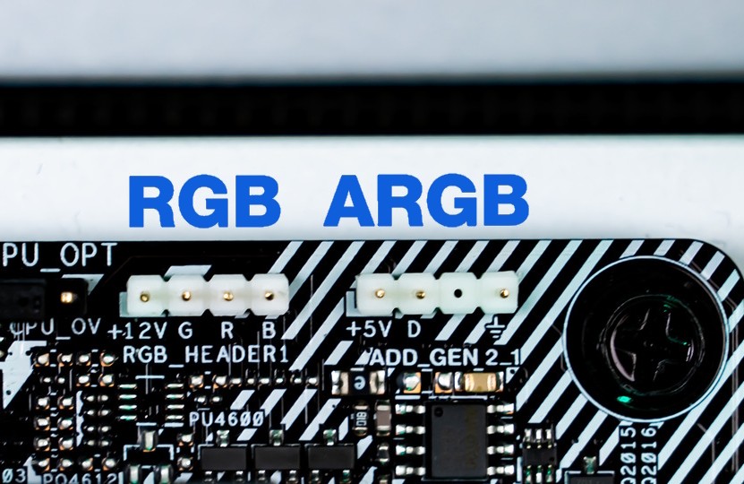 Connecteur ARGB 3 Broches et Connecteur RGB 4 Broches sur une carte mère